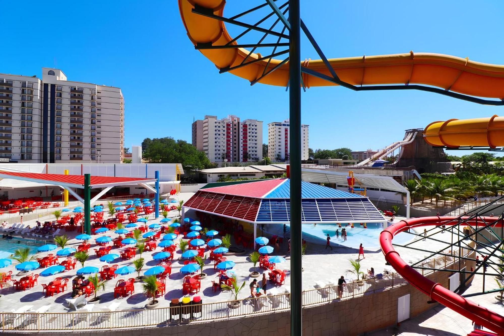 Spazio Diroma Com Acesso Ao Acqua Parque Caldas Novas Exteriér fotografie
